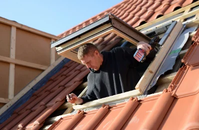 Pose de fenêtres de toit Velux au Blanc